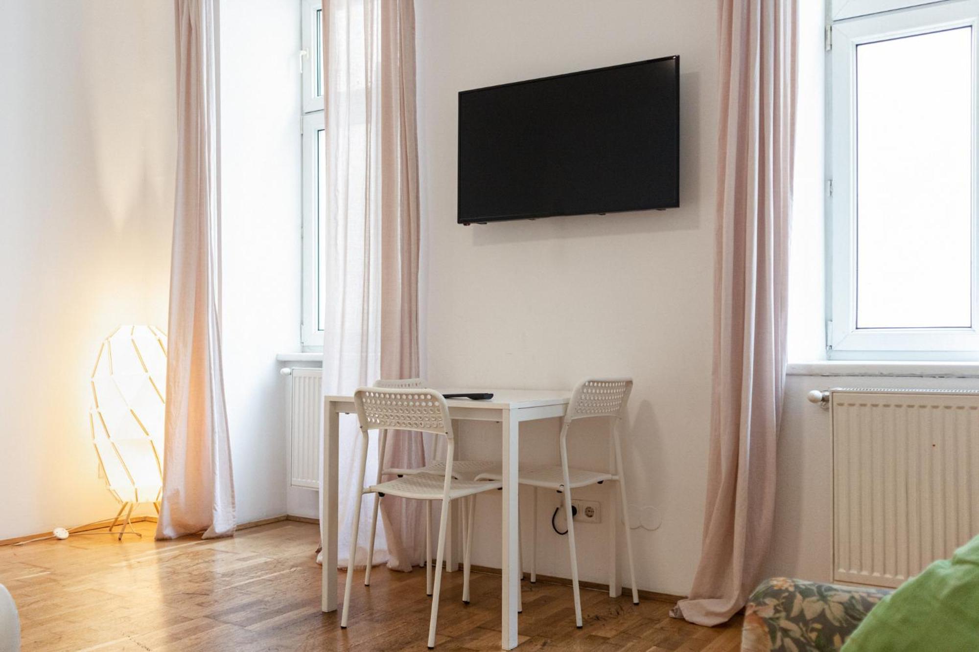 Lovely 3br Shared - Perfect For Longstays In Lockdown Appartamento *